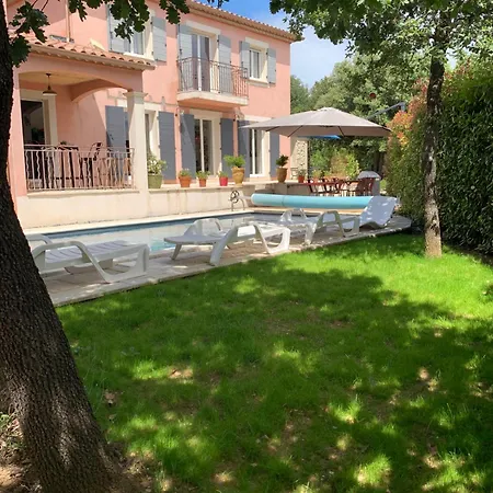 Oasis En Garrigue * Collorgues
