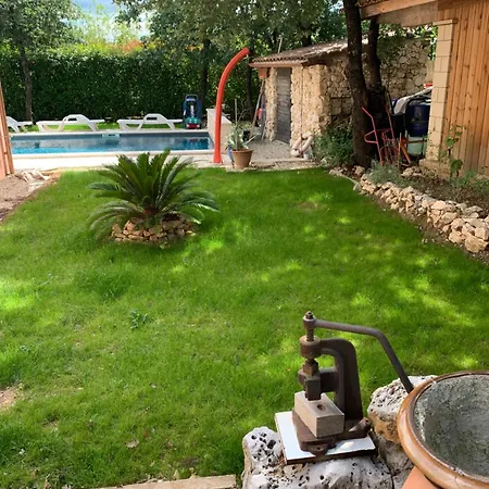 Oasis En Garrigue